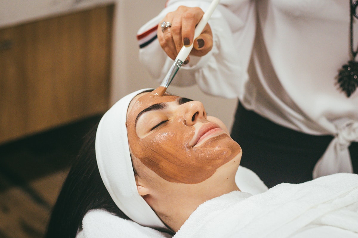 Hydra Glow Facial